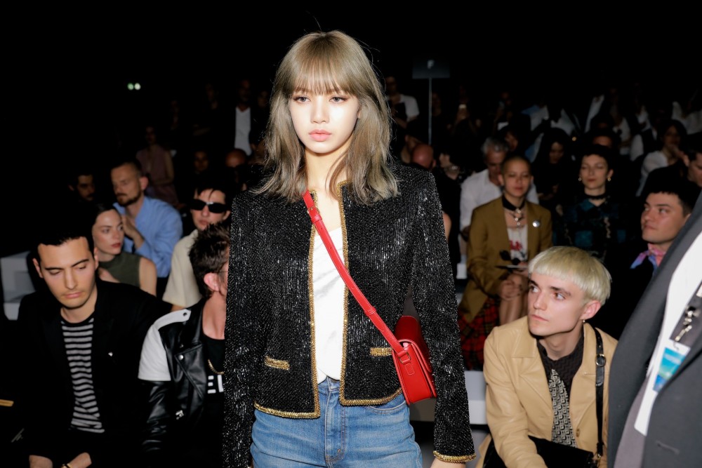 ลิซ่า แบล็คพิ้งค์ “นิว มิวส์” ของดีไซเนอร์แบรนด์ Celine