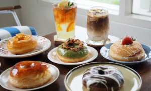 ท่องโลกขนมหวานดีต่อใจ "Jonh Donut" โดนัทสัญชาติไทยเจ้าดังแห่งเมืองภูเก็ต