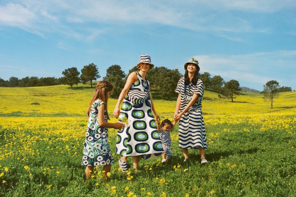 ลิมิเต็ดเอดิชัน 2024 UNIQLO x Marimekko เติมเต็มความสดใสให้ซัมเมอร์