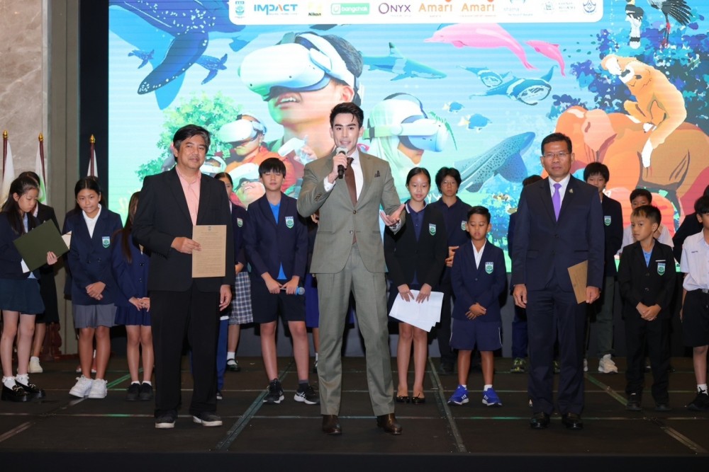 “หลุยส์ เฮส” แบรนด์แอมบาสเดอร์ มูลนิธิเพื่อสิ่งแวดล้อมและสังคม