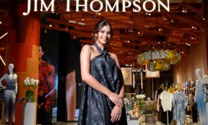 Jim Thompson Lifestyle Store จัดแฟชั่นโชว์ในธีม Bangkok Dreaming 42 ลุคสุดไอคอนิกบนรันเวย์