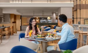 Courtyard by Marriott Bangkok Unveils Reimagined MoMo Café and Festive Celebrations