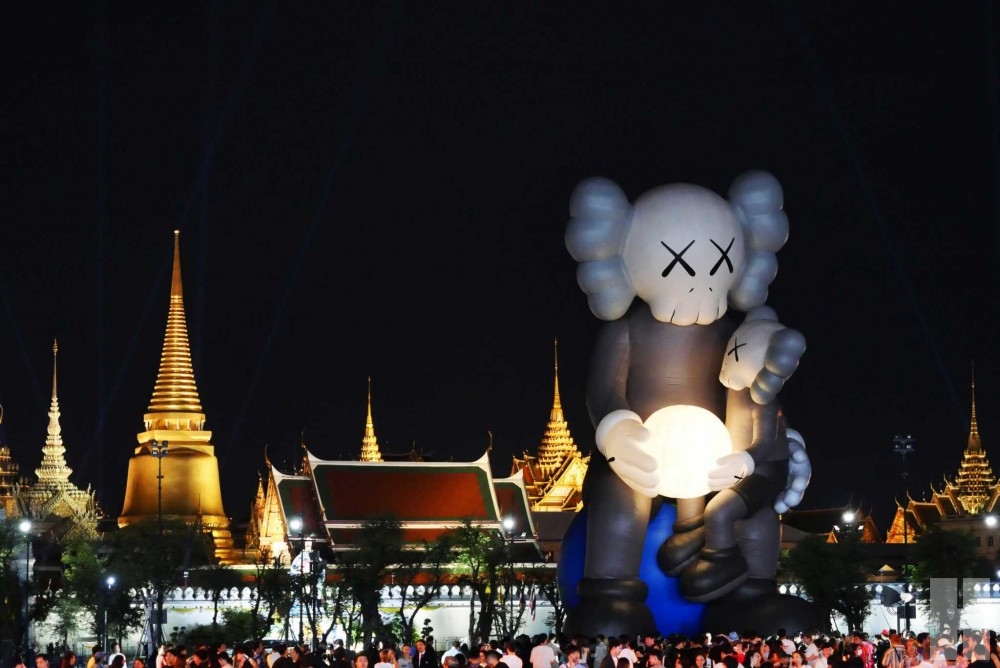 KAWS's Giant COMPANION Lands in Bangkok's Historic Sanam Luang