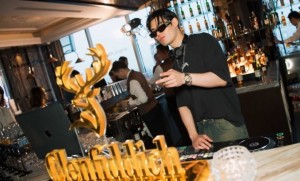 สาวกสตรีทแฟชั่นร่วมฉลอง 10 ปี Palm Angels ในงาน Glenfiddich Club Grand Celebration Series