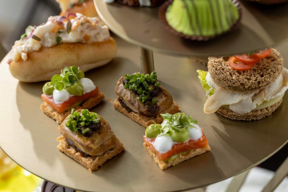 Afternoon Tea ดื่มด่ำชาชั้นดี พร้อมขนมหวานพรีเมียม @ที แอนด์ ทิปเปิ้ล