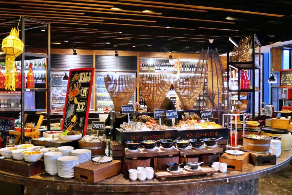 ขึ้นสวรรค์ชั้น 7 กับ World Buffet & Robata Grill ที่ Red Oven ดินเนอร์สุดอลังที่คนรักบุฟเฟ่ต์ห้ามพลาด