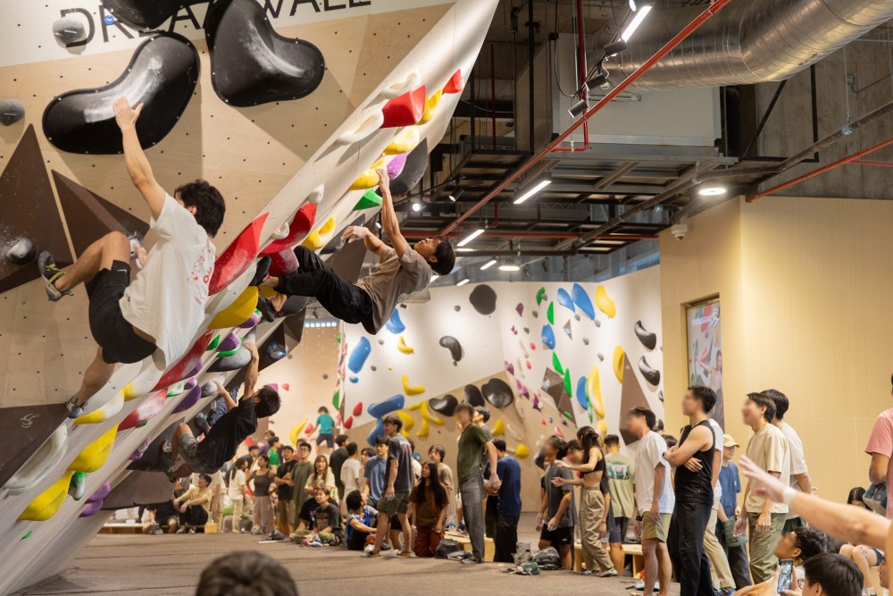 Stonegoat เปิดยิมปีนผาโบลเดอริ่งที่ใหญ่ที่สุดในเอเชียตะวันออกเฉียงใต้ ที่ The PARQ