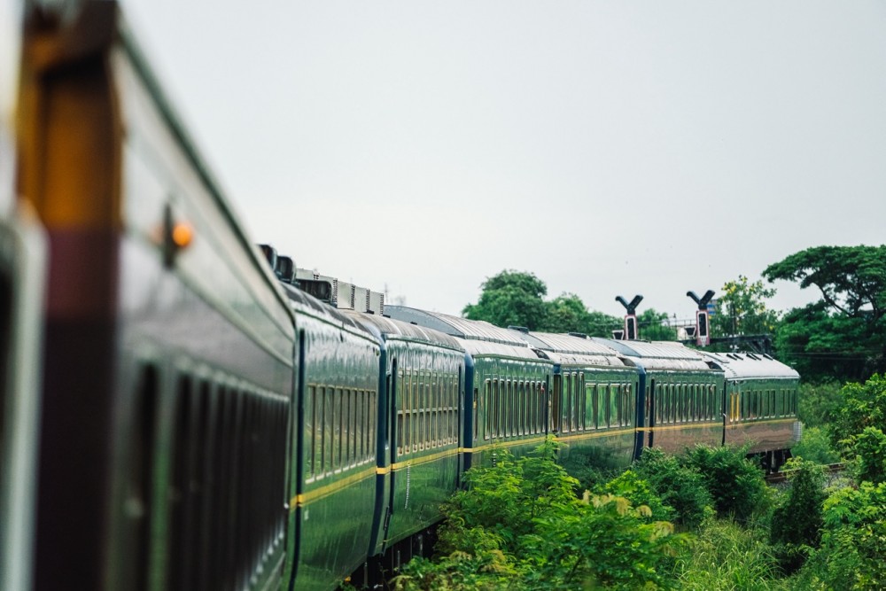 The Blue Jasmin เส้นทางสุดเอ็กซ์คลูซีฟบนรถไฟใน 4 เมืองมรดกโลกไทย