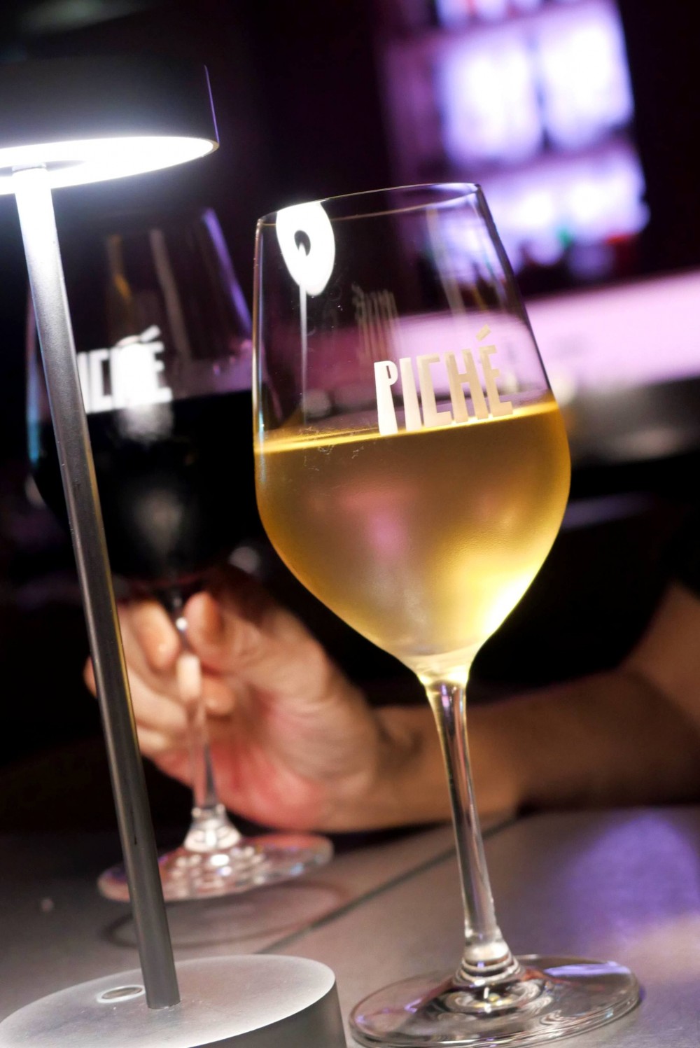 เปิดประสบการณ์ใหม่ที่ PICHÉ Wine Bar ไวน์บาร์แห่งแรกของไทยที่สุนทรียรสไหลจากแท็ป