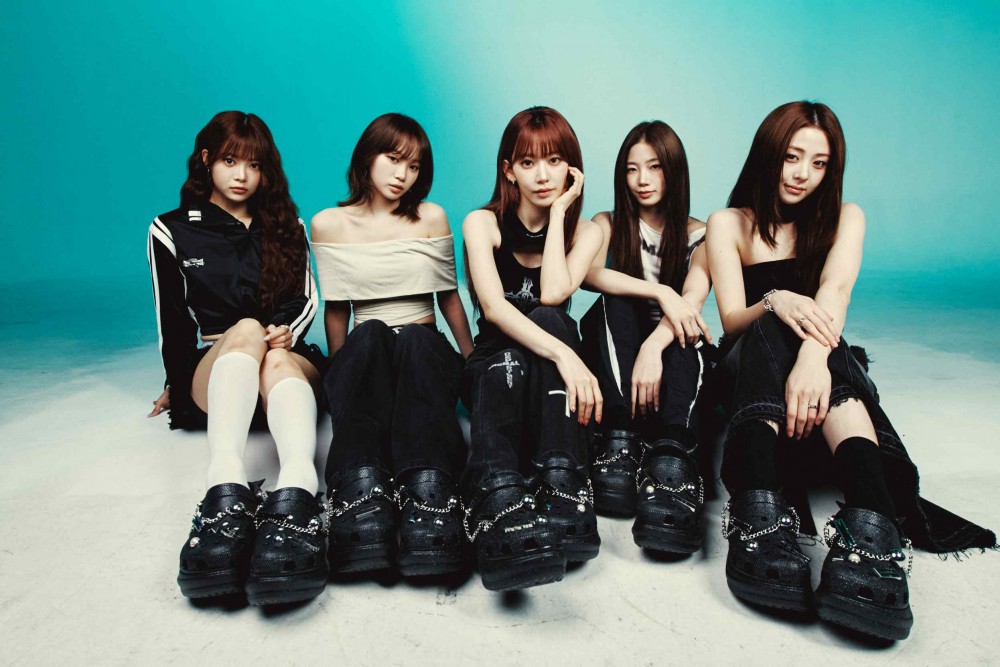 Crocs เปิดตัวคอลเลกชันใหม่ ‘LE SSERAFIM x Crocs’ ถ่ายทอดพลังแห่งความมั่นใจและตัวตนที่โดดเด่น