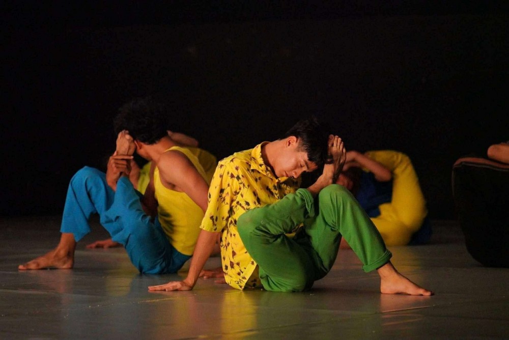 Morlam Collective: เมื่อหมอลำเคลื่อนไหวในภาษาของการเต้นร่วมสมัย