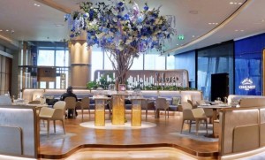 Casual All-Day-Dining by Blue Alain Ducasse ประตูบานใหม่ของร้านมิชลินสตาร์