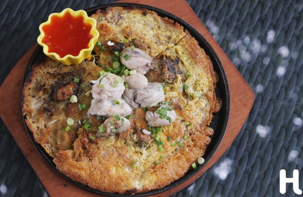 หอยทอดกะทะร้อน