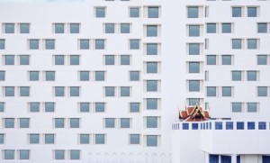 โรงแรมมณเฑียร สุรวงศ์ เปิดพื้นที่ศิลปะกลางย่านบางรัก ใน Bangkok Design Week 2026