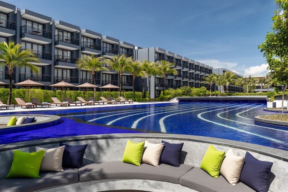 The New Gateway to the South: Courtyard by Marriott Phuket Chalong Bay Resort Opens