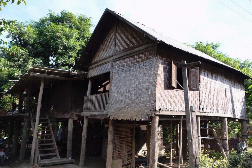 บ้านคนโยเดีย หมู่บ้านสุขขะ พม่า