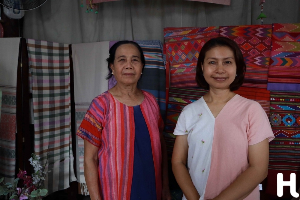 ครูช่างศิลปหัตถกรรม