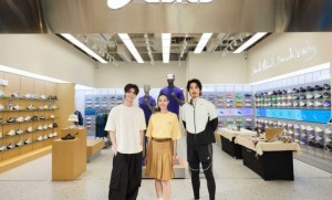 ASICS ฉลองเปิดตัวสโตร์โฉมใหม่ใน One Bangkok พร้อมเผยโฉม ASICS SportStyle รุ่นล่าสุด Hypersync ครั้งแรก