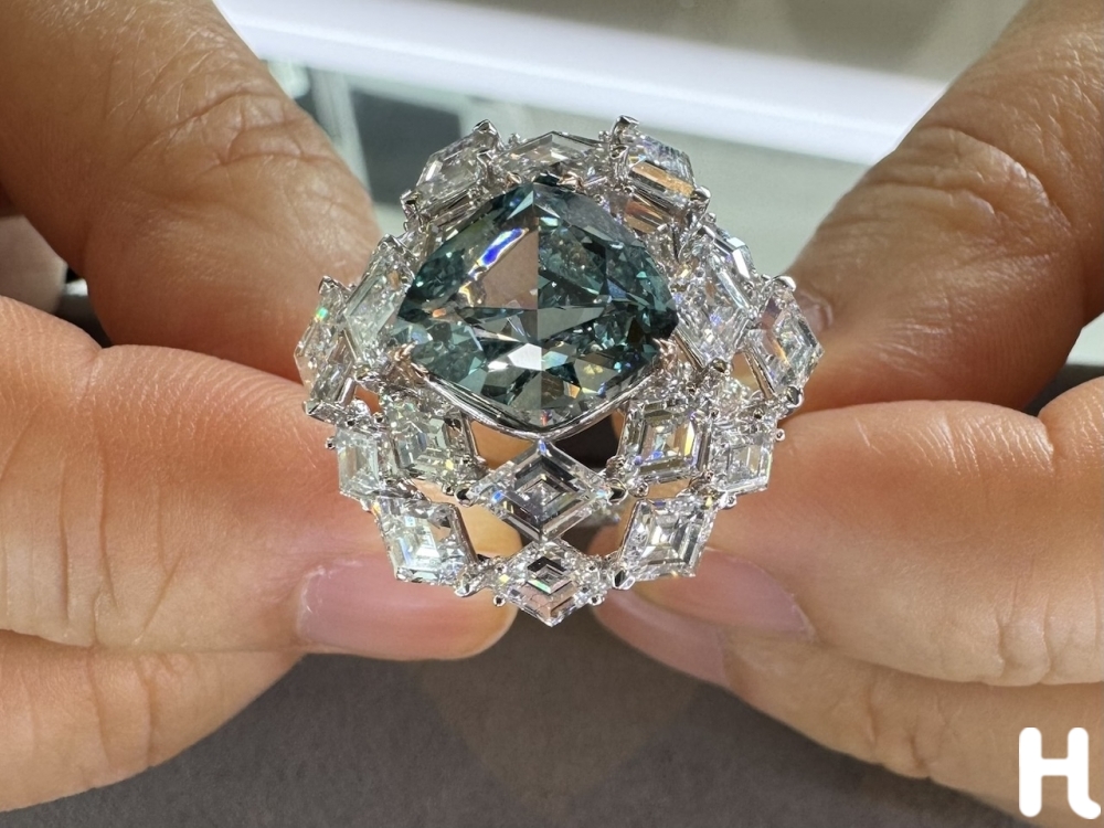 Christie's 5.5 carat diamond