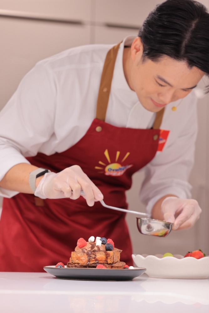 Chef Ping- Ovaline brand Amb