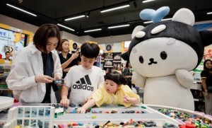 เปิดจักรวาล LEGO ใจกลางกรุง “LEGO® Certified Store” โฉมใหม่สุดยิ่งใหญ่ พร้อมอีเว้นท์ Star Wars หนึ่งเดียวในไทย