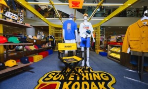 KODAK กลับมาอีกครั้งในลุคแฟชั่น! KODAK CROSS SHOP POP-UP STORE ชวนแต่งตัวด้วยความทรงจำ