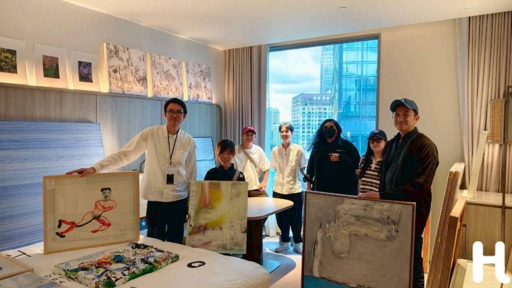 Saturday Painters และ อะงกฤษ