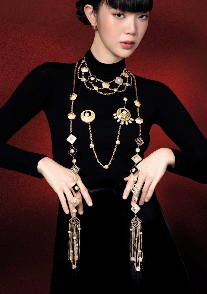 เครื่องประดับช่อฟ้า Jewelry design