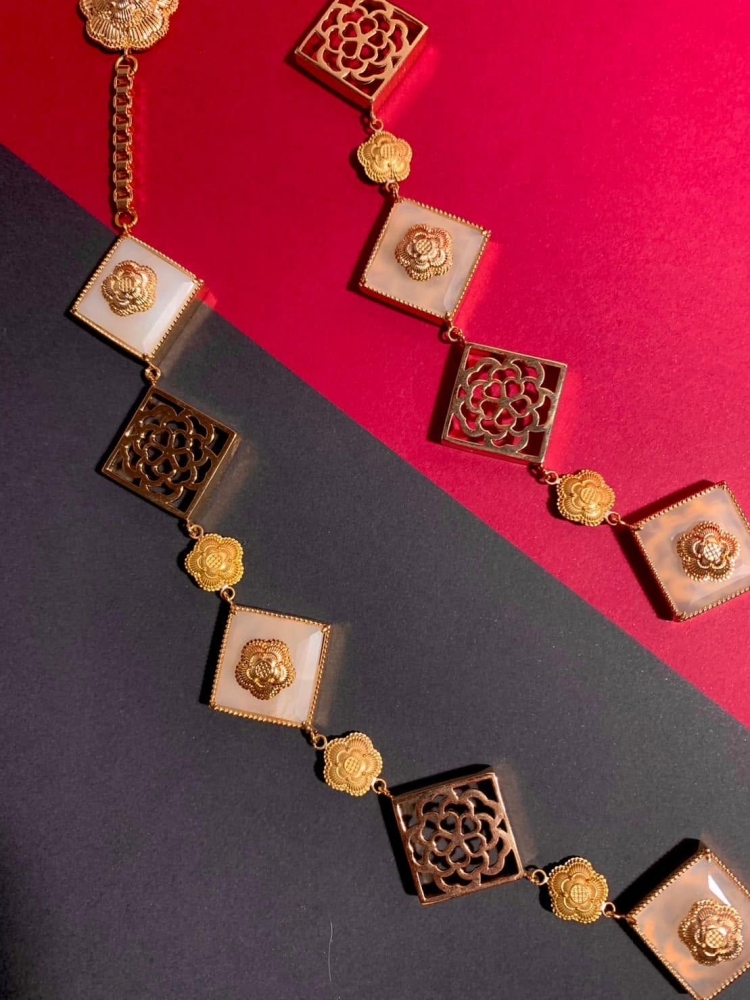 Peranakan culture/ jewelry design