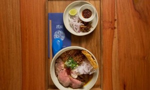 “ข้าวซอย 5 ยุค” ปลุกประสบการณ์กินข้าวซอยรูปแบบใหม่ จับคู่ไวน์กับอาหารเหนือ
