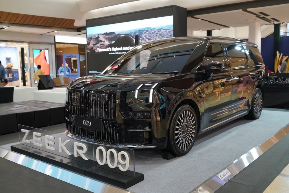 amazing Thailand in ZEEKR Luxury Way