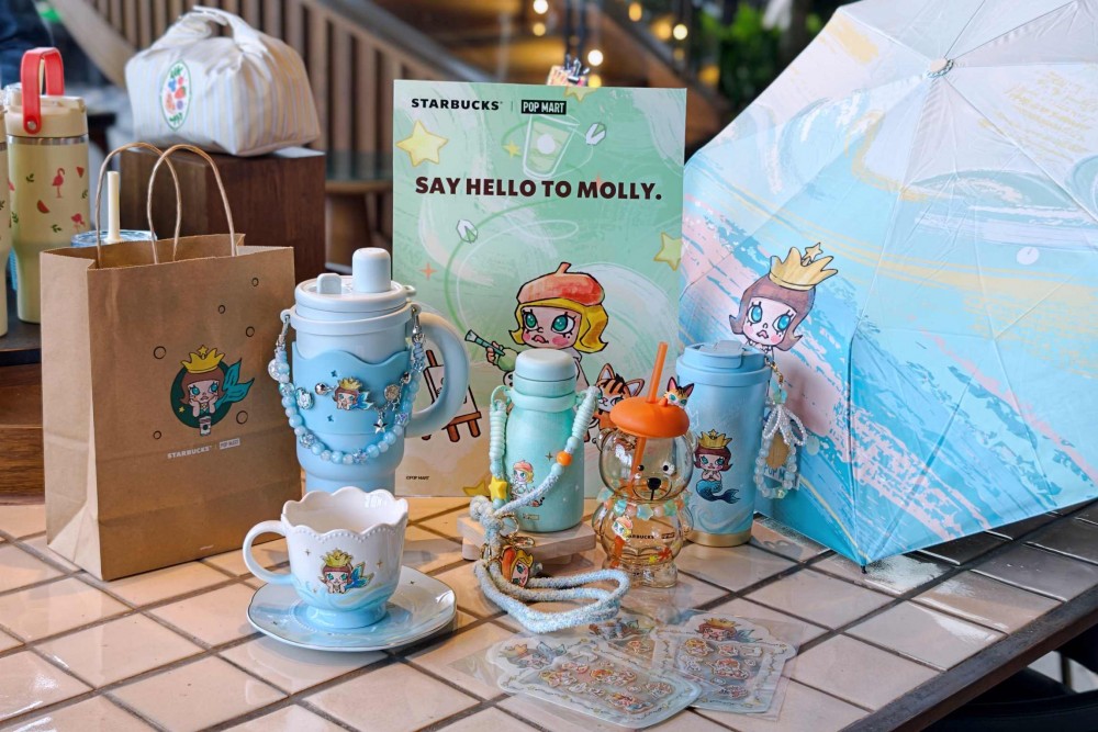 Starbucks × MOLLY เปิดโลกความน่ารักผ่านคอลเลกชันลิมิเต็ด ของสะสมที่สายอาร์ตและคอกาแฟไม่ควรพลาด