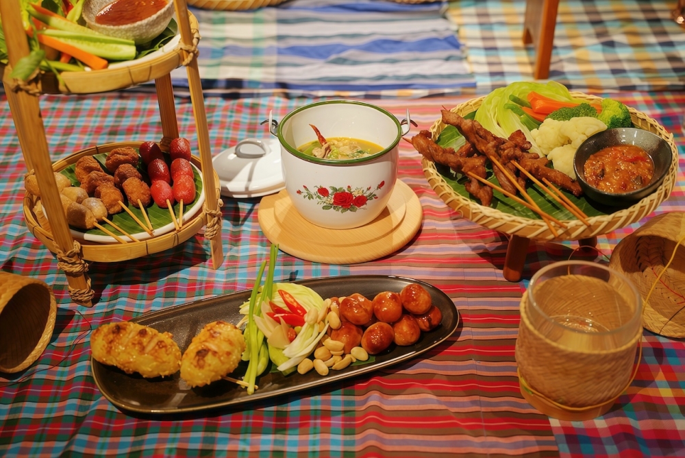 ASAI E-Sarn Week menu